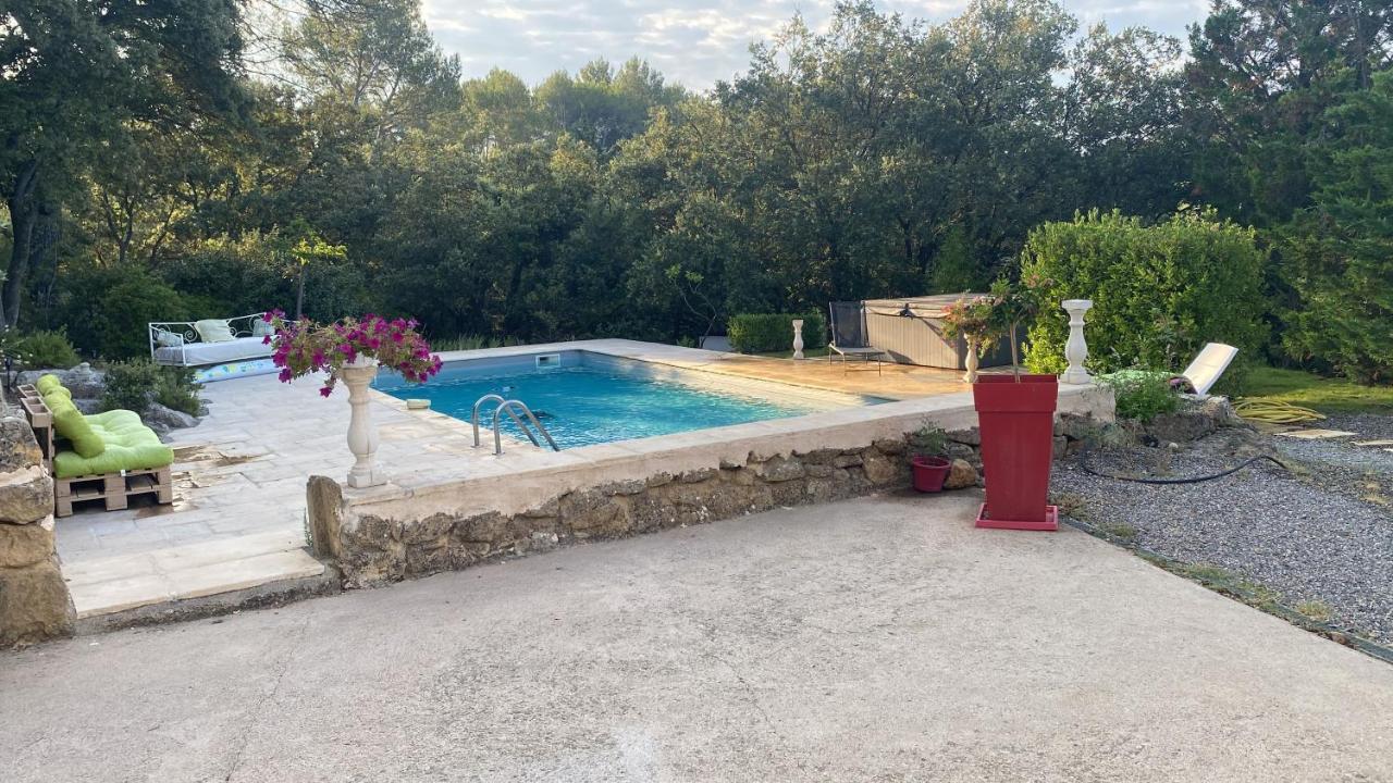 La Studette Provencale Lägenhet Jouques Exteriör bild